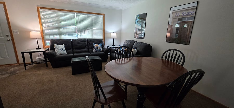 Furnished Finder property 1006682_1 photo 3