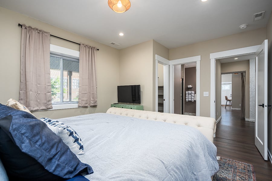 Furnished Finder property 1006695_1 photo 15