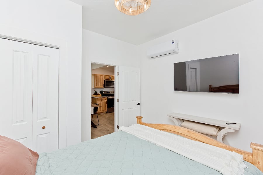 Furnished Finder property 1006700_1 photo 12