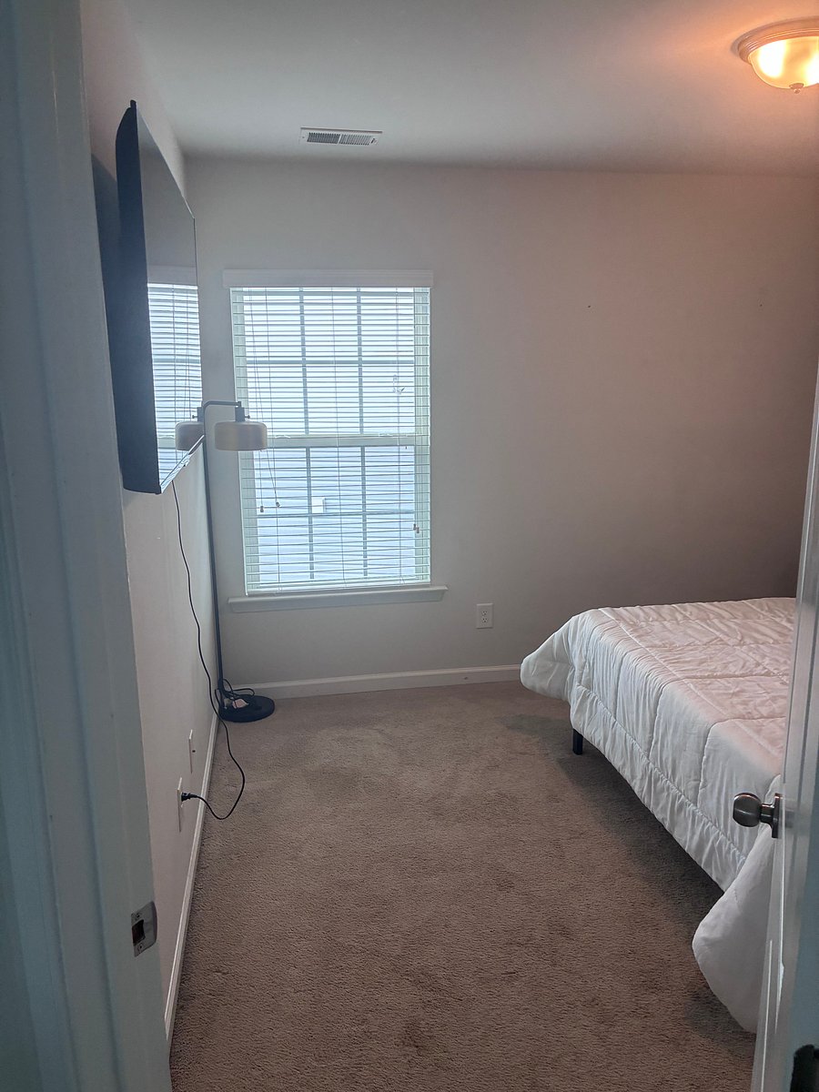 Furnished Finder property 1006706_1 photo 14