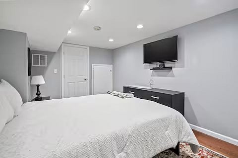 Furnished Finder property 1006712_1 photo 10