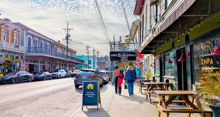 great shopping on nearby Magazine Street