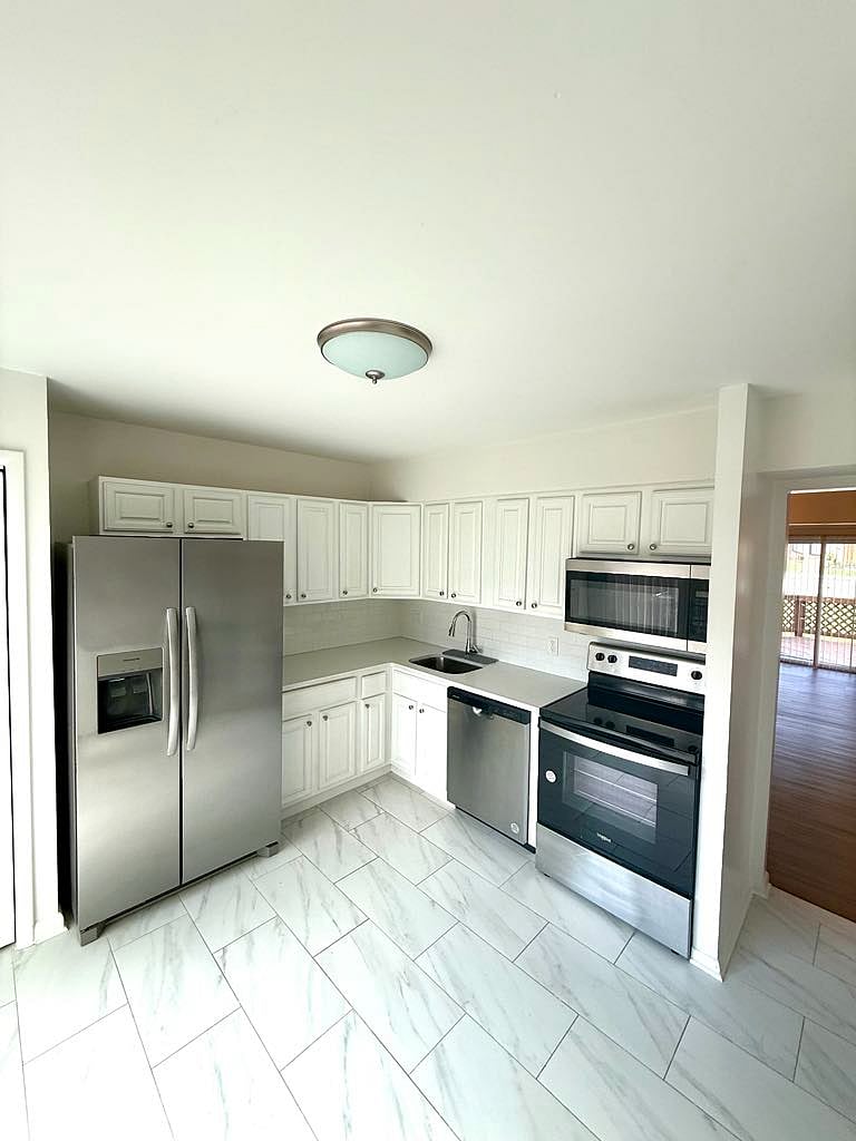 Furnished Finder property 1006721_1 photo 15