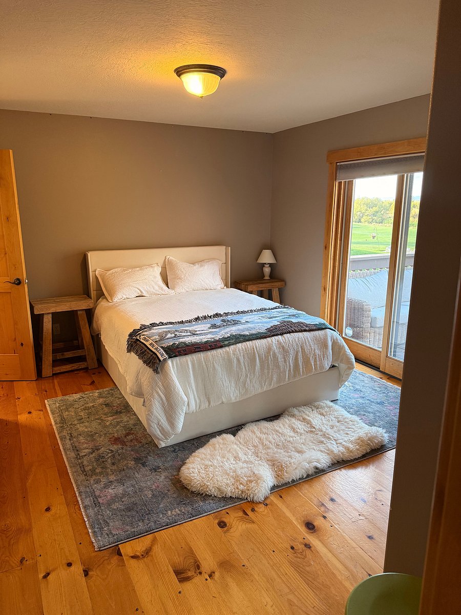 Furnished Finder property 1006736_1 photo 16