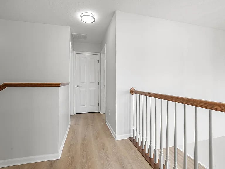 Furnished Finder property 1006738_1 photo 22