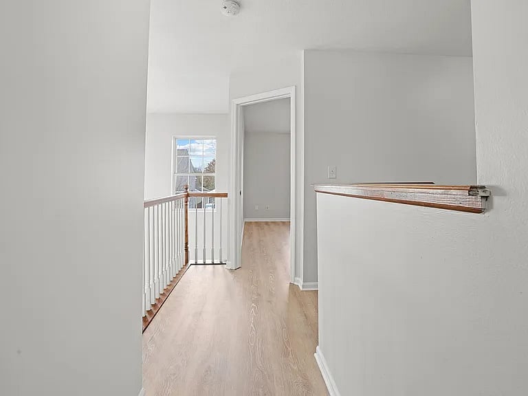 Furnished Finder property 1006738_1 photo 23