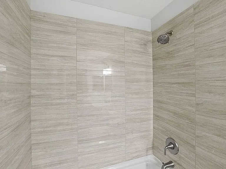 Furnished Finder property 1006738_1 photo 38