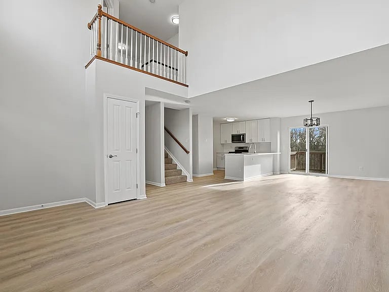 Furnished Finder property 1006738_1 photo 6