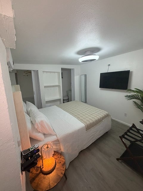 Furnished Finder property 1006759_1 photo 7