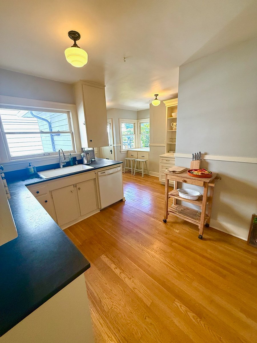 Furnished Finder property 1006769_1 photo 8