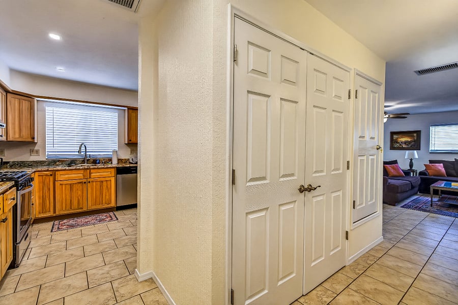 Furnished Finder property 1006770_1 photo 9