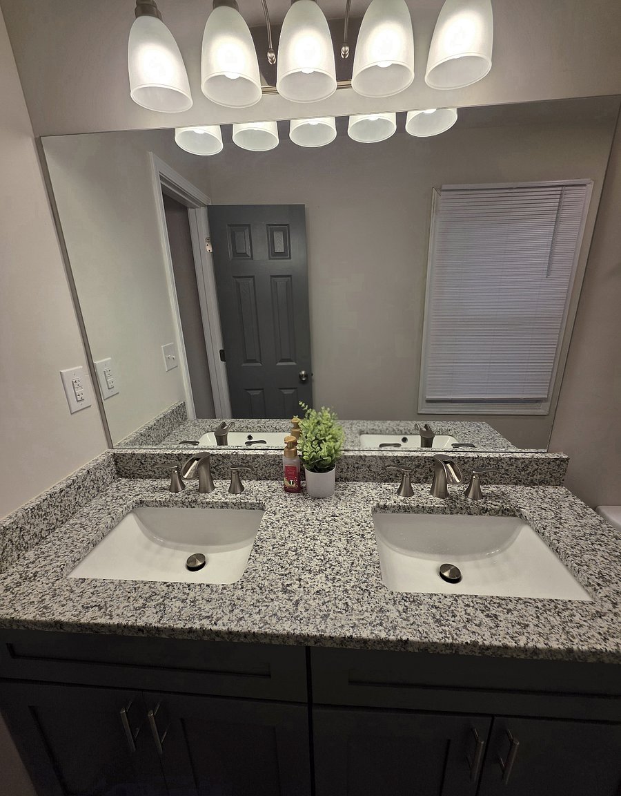 Furnished Finder property 1006777_1 photo 28