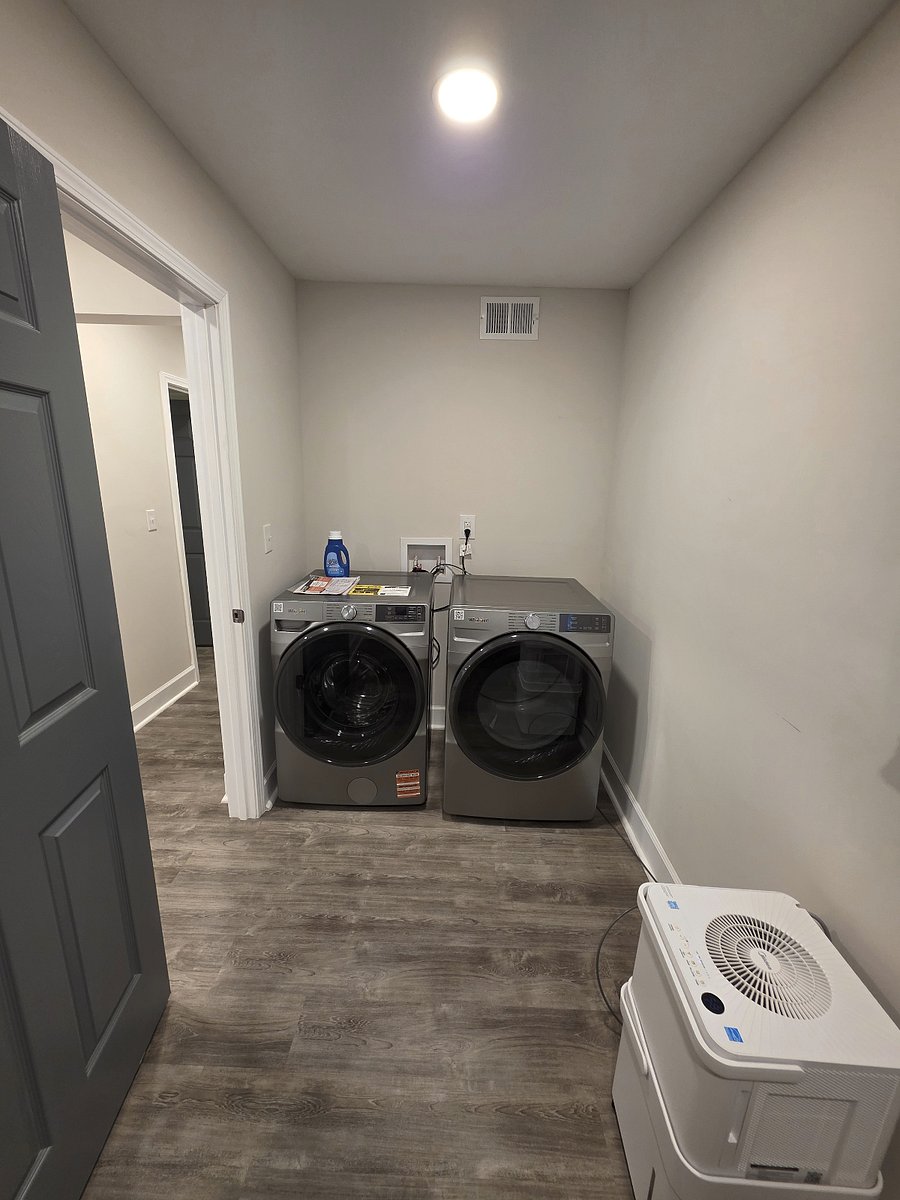 Furnished Finder property 1006777_1 photo 39