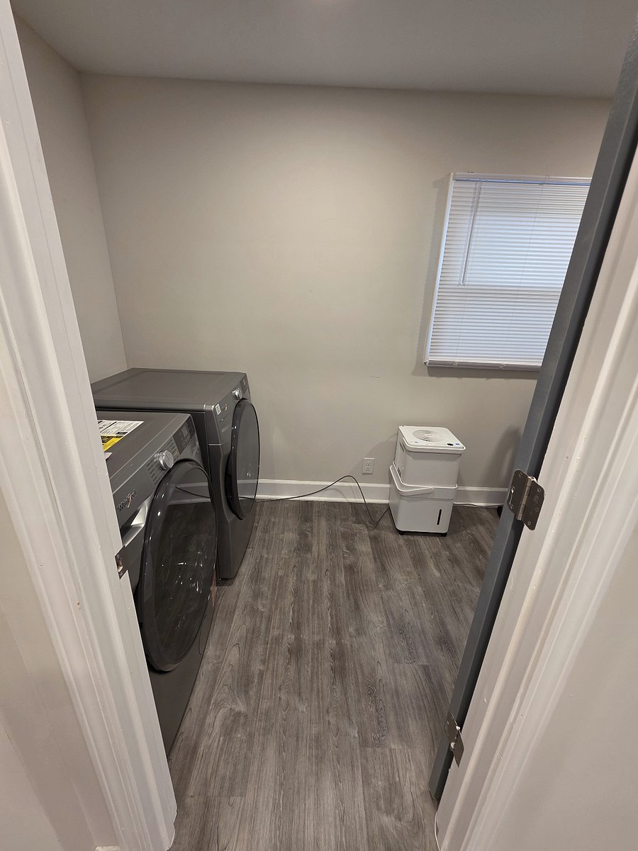 Furnished Finder property 1006777_1 photo 38