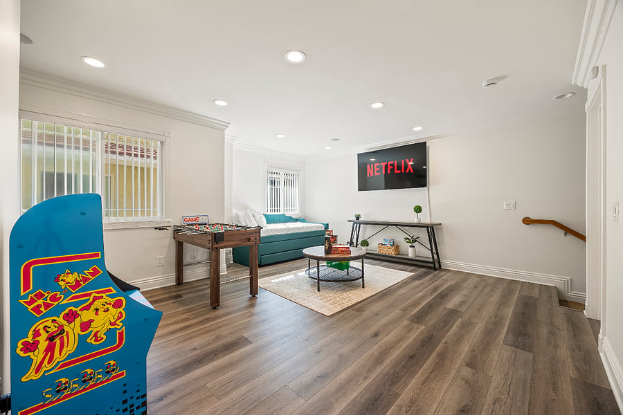 Furnished Finder property 1006796_1 photo 25