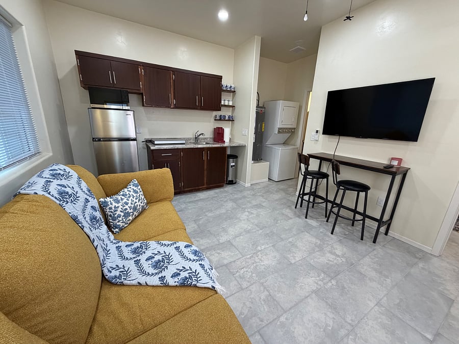 Furnished Finder property 1006798_1 photo 3