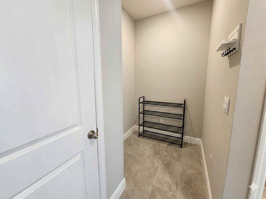 Furnished Finder property 1006799_1 photo 16