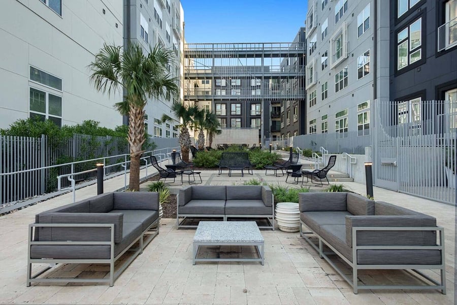 Furnished Finder property 1006810_1 photo 13