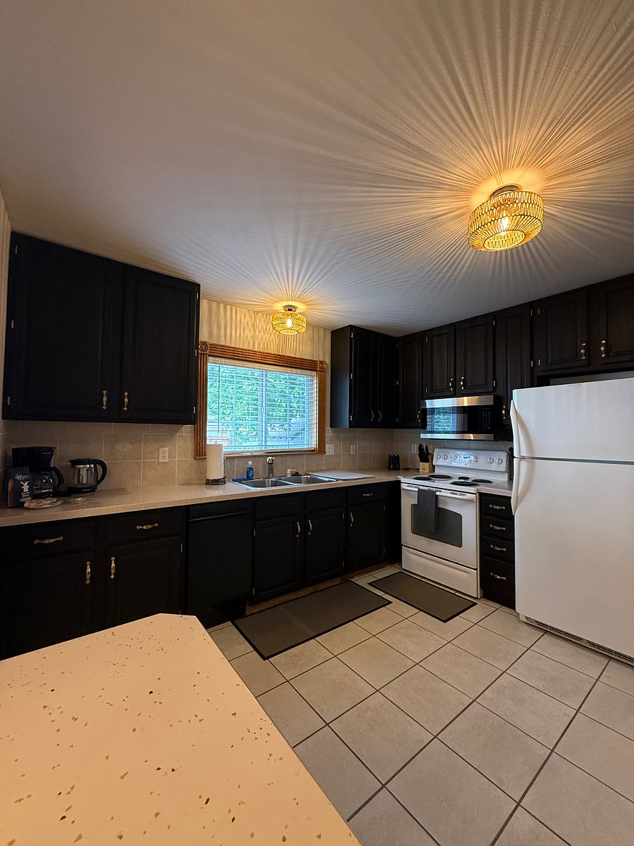 Furnished Finder property 1006815_2 photo 12
