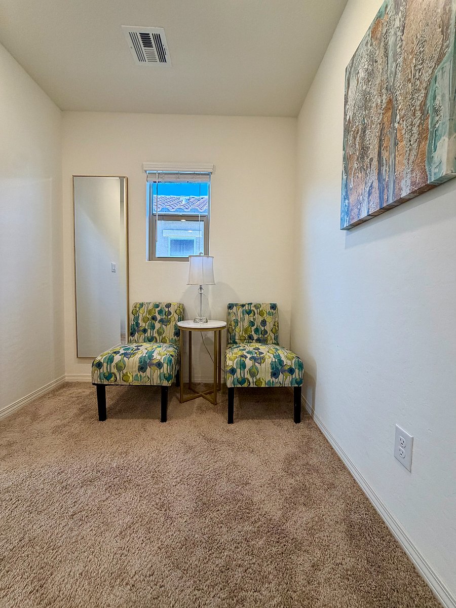 Hallway seating and floor mirror