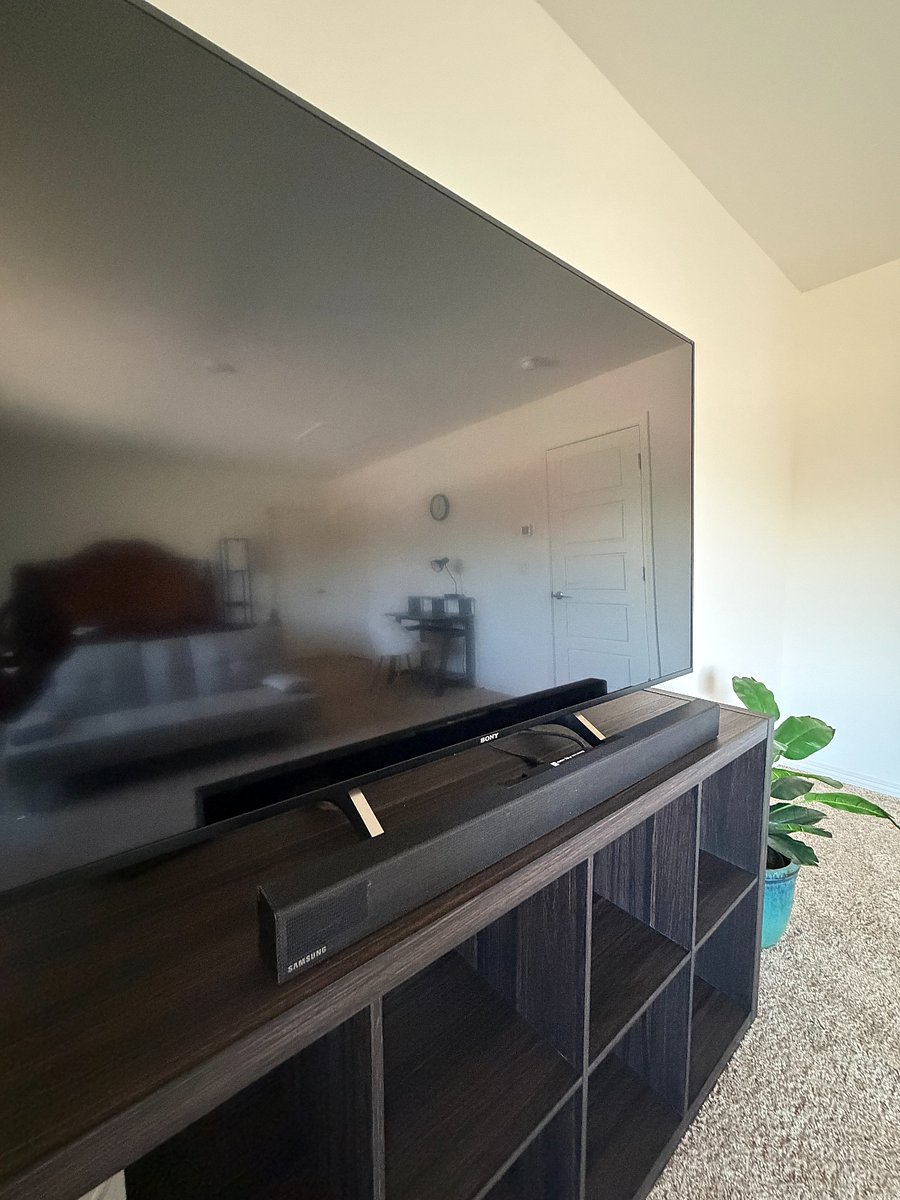 Sony TV and Samsung soundbar