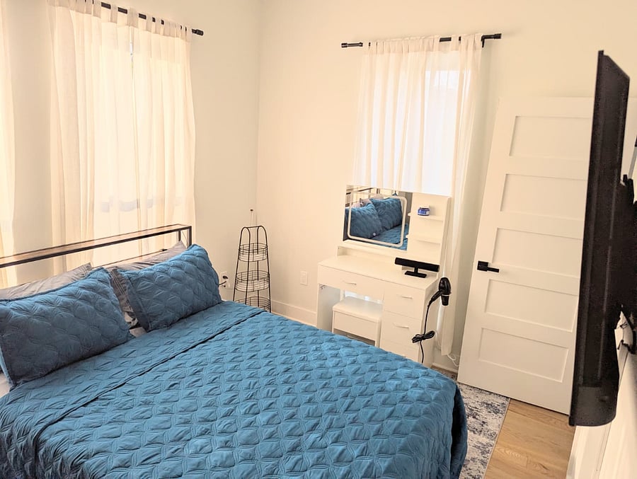 Furnished Finder property 1006834_1 photo 23