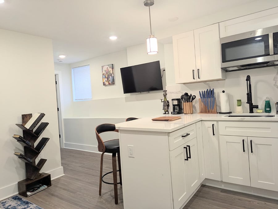 Furnished Finder property 1006834_2 photo 12