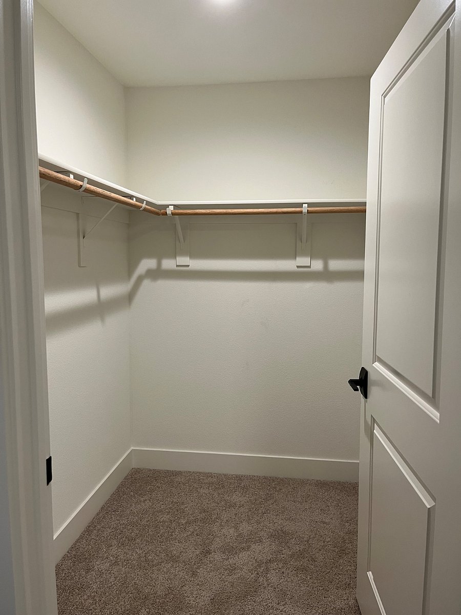 Furnished Finder property 1006838_1 photo 3