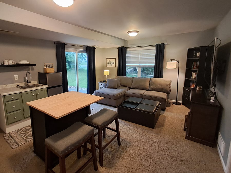 Furnished Finder property 1006839_1 photo 2