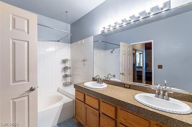 Furnished Finder property 1006852_1 photo 5