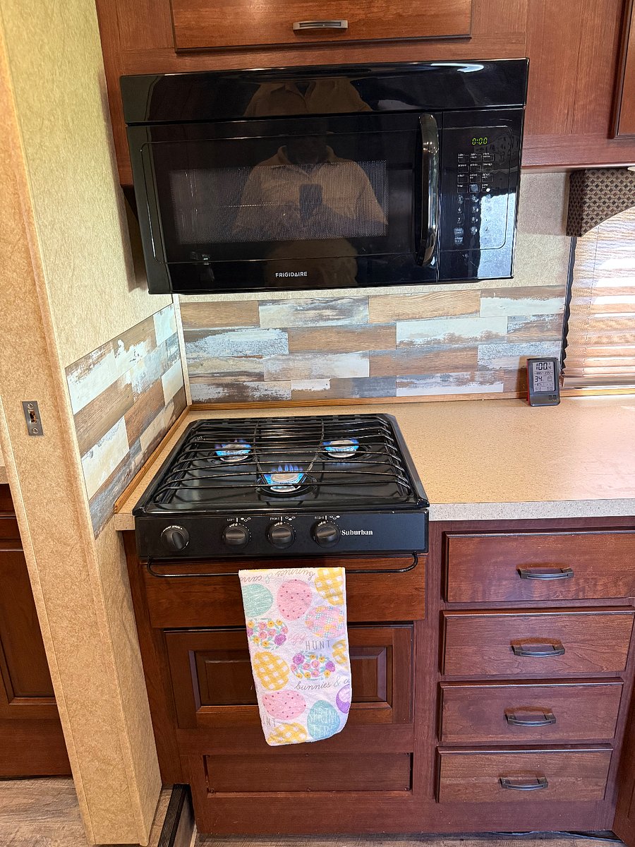 Furnished Finder property 1006874_1 photo 16
