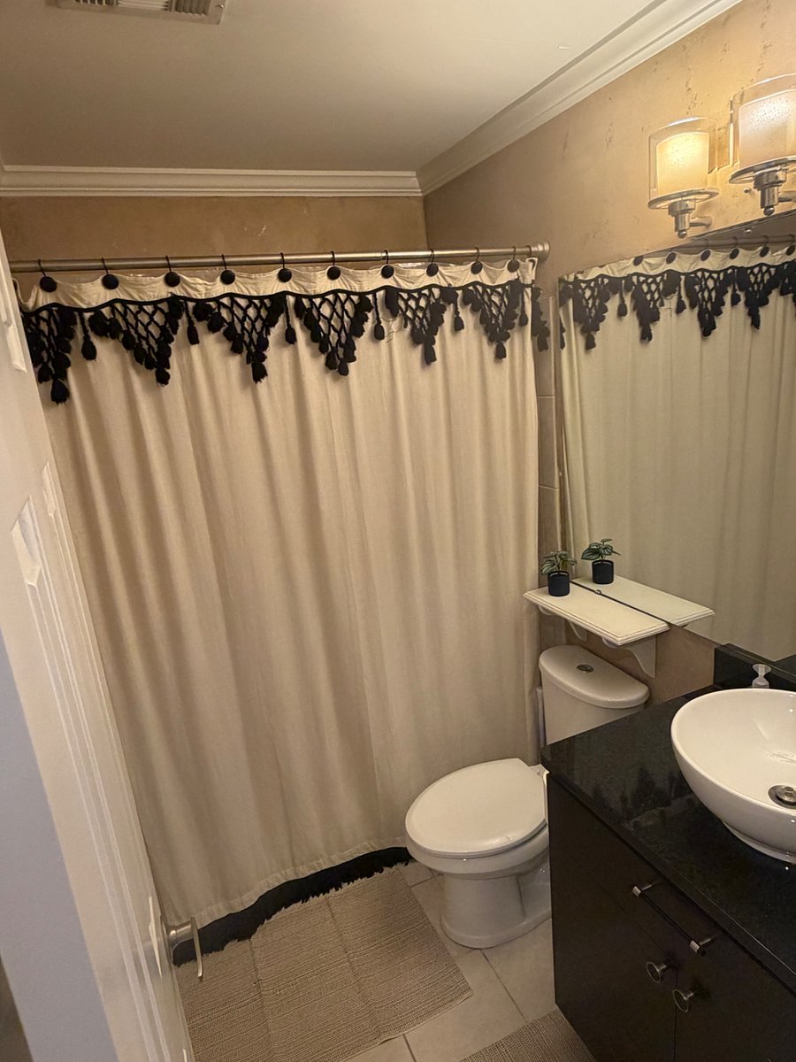 Furnished Finder property 1006895_1 photo 13