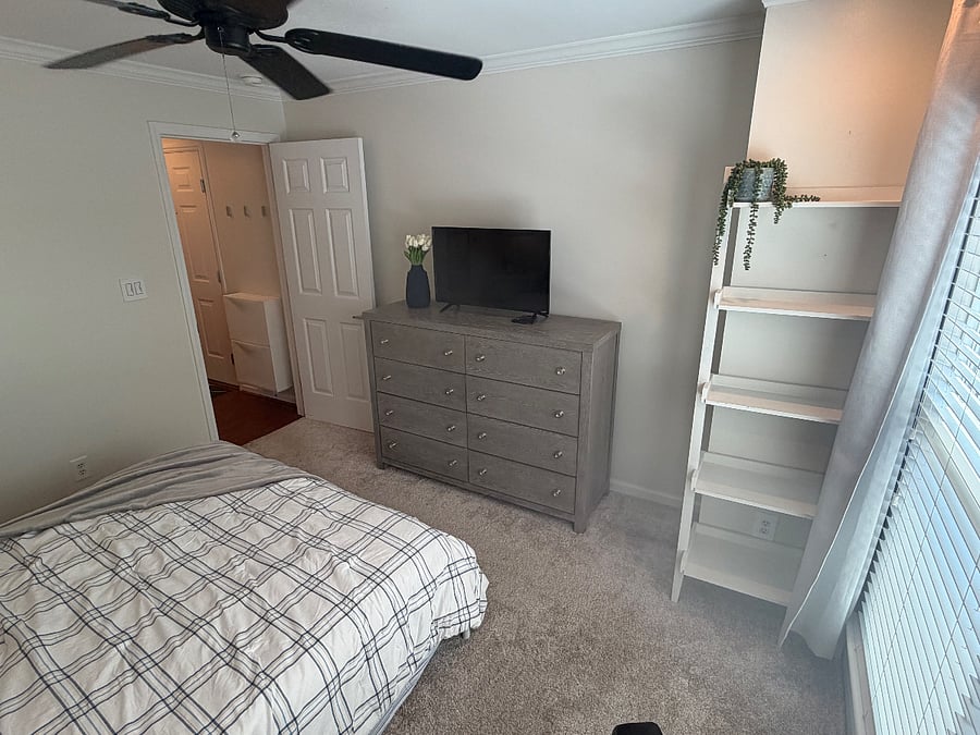 Furnished Finder property 1006895_1 photo 12