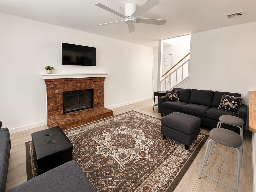 Furnished Finder property 1006896_1 photo 2