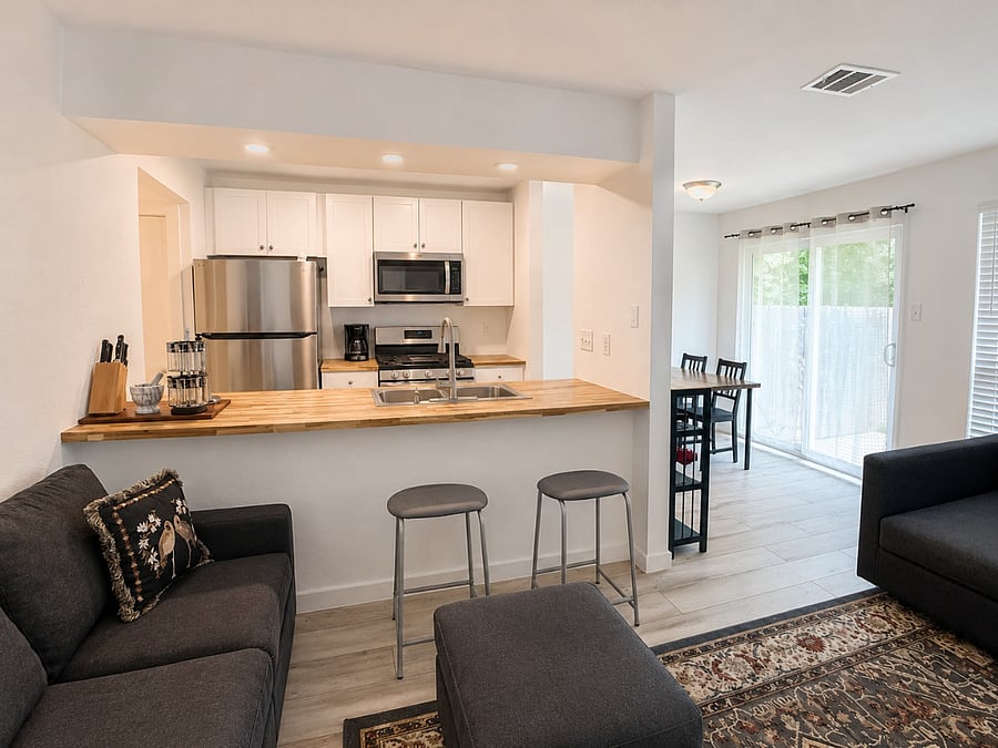 Furnished Finder property 1006896_1 photo 1