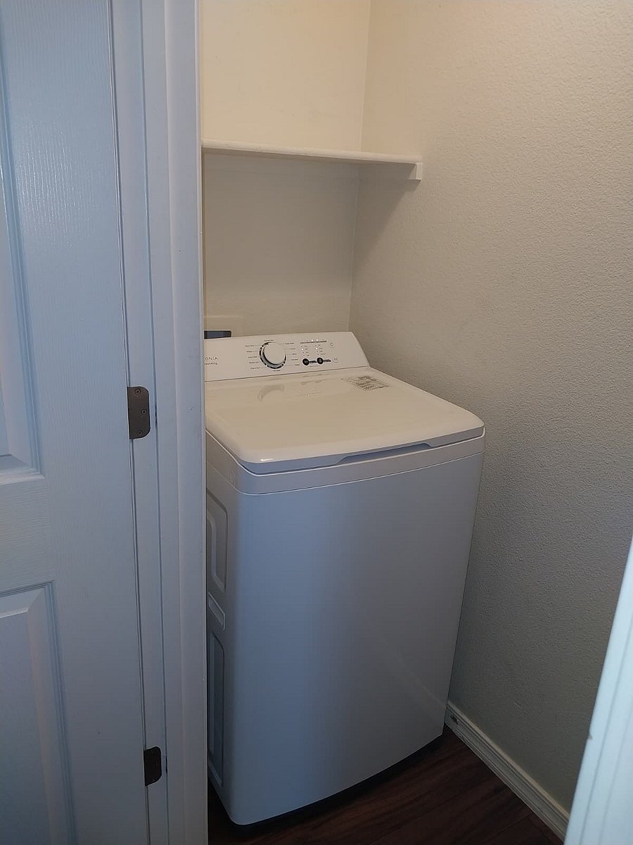 Furnished Finder property 1006900_1 photo 8