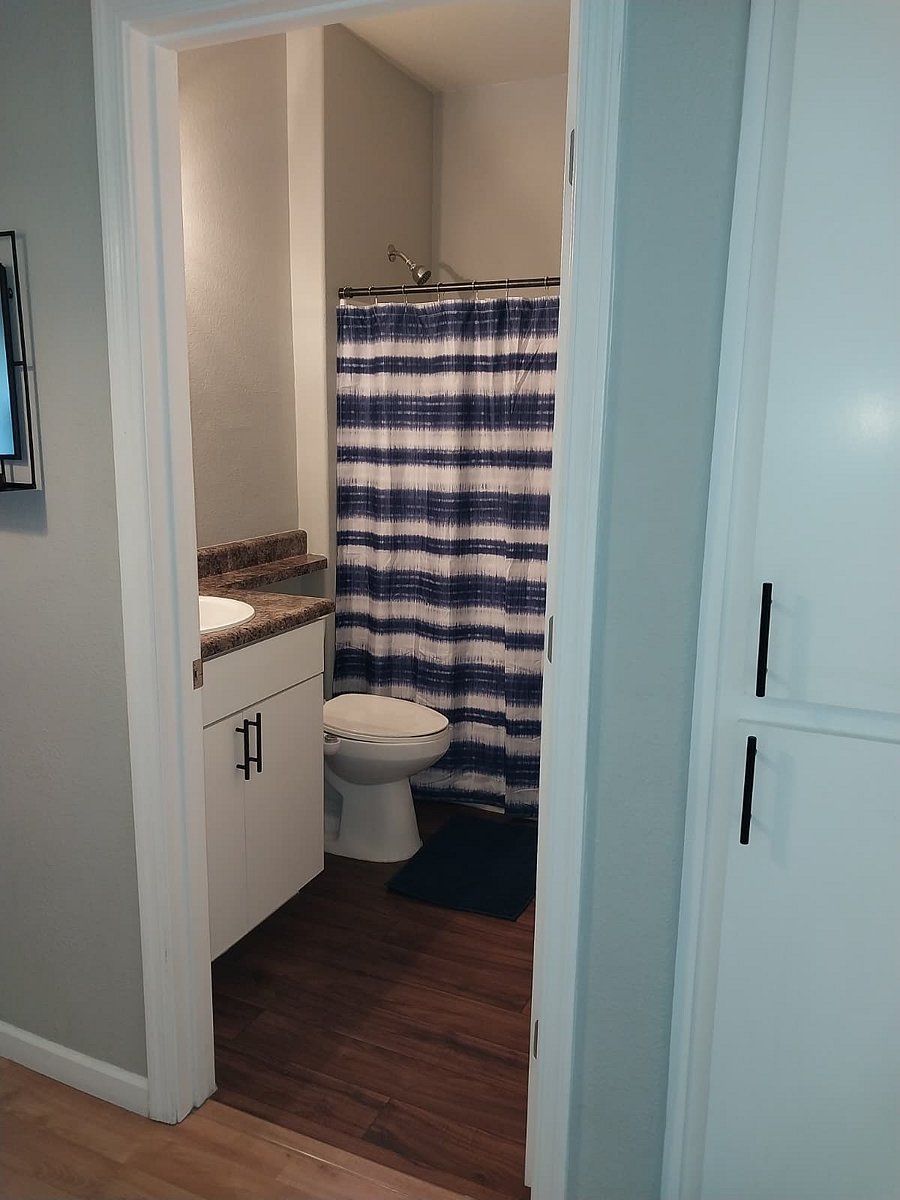 Furnished Finder property 1006900_1 photo 11