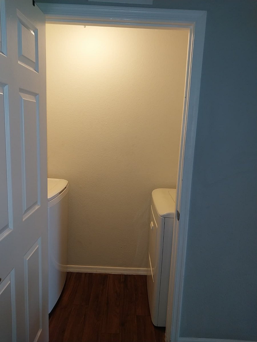 Furnished Finder property 1006900_1 photo 23
