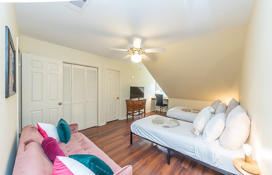 Furnished Finder property 1006902_1 photo 23