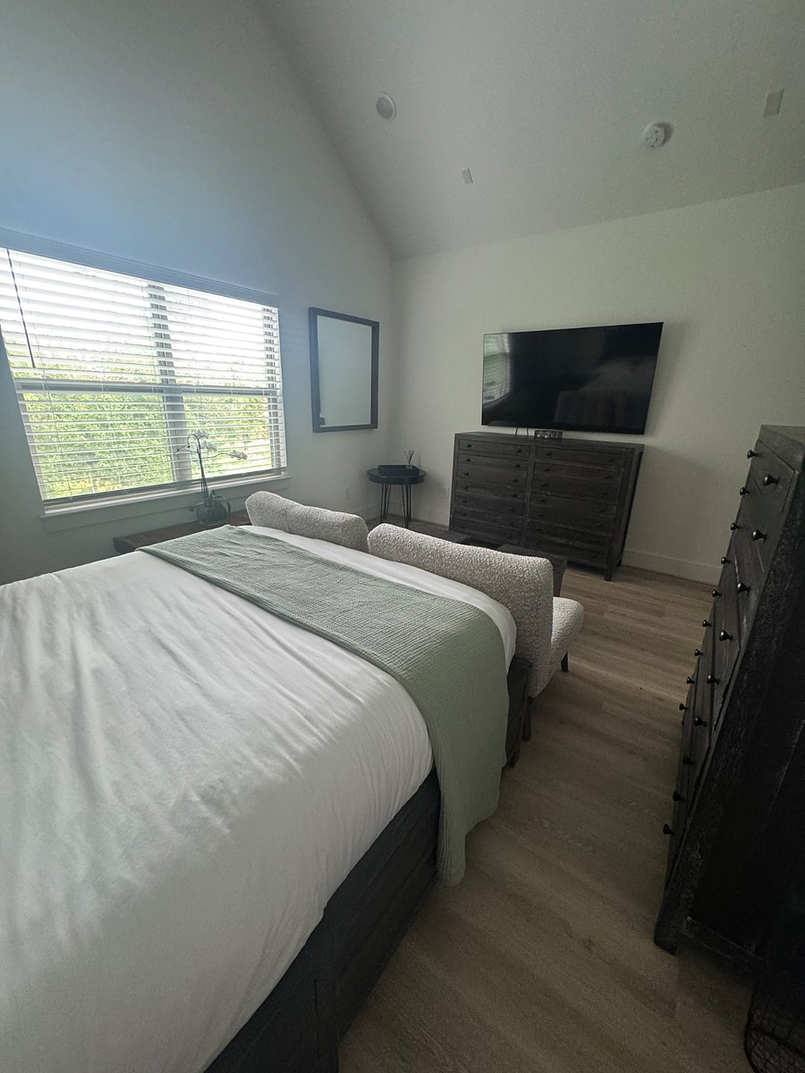 Furnished Finder property 1006939_1 photo 11