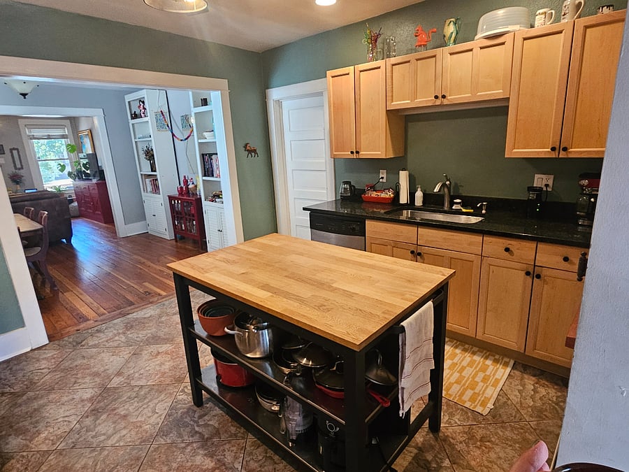 Furnished Finder property 1006986_1 photo 12