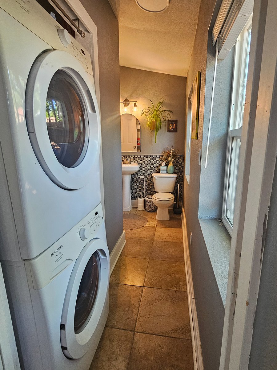 Furnished Finder property 1006986_1 photo 14