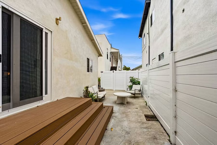 Furnished Finder property 1006991_1 photo 12