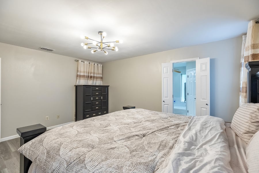 Furnished Finder property 1006996_1 photo 17