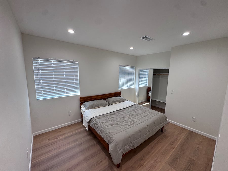 Furnished Finder property 1007017_1 photo 1