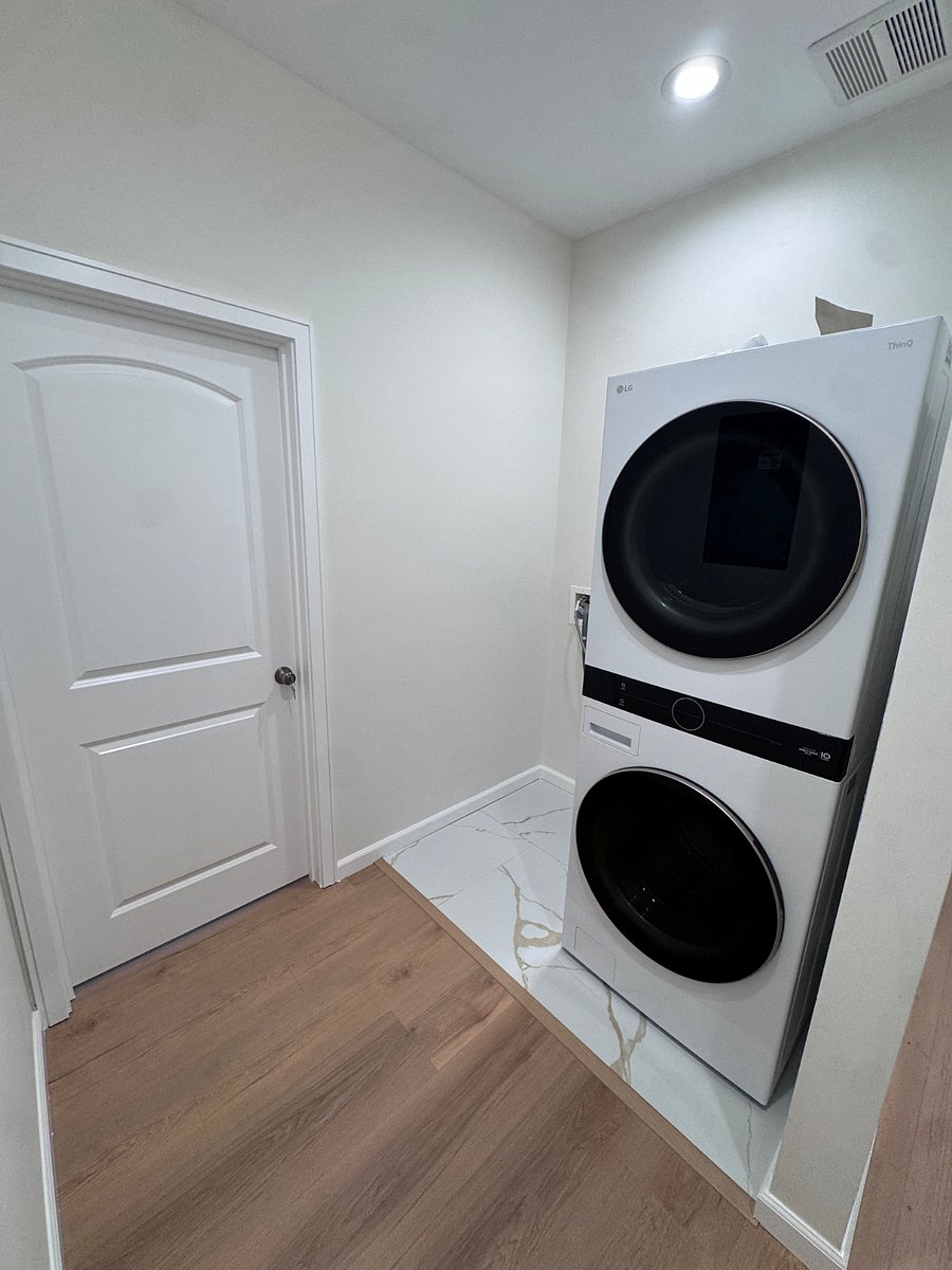 Furnished Finder property 1007017_1 photo 10
