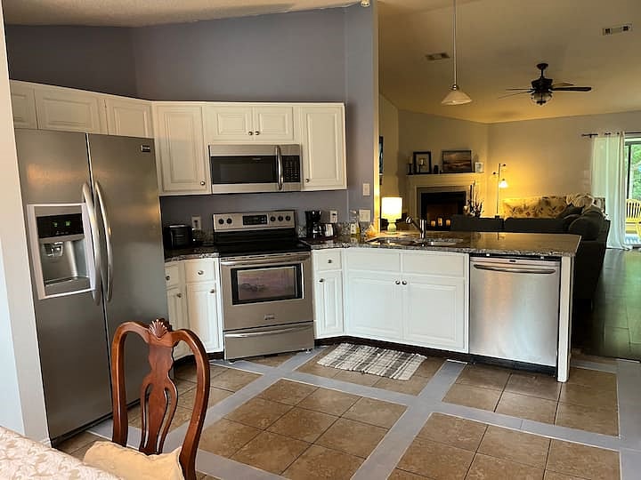 Furnished Finder property 1007025_1 photo 7