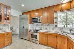 Furnished Finder property 1007027_1 photo 5