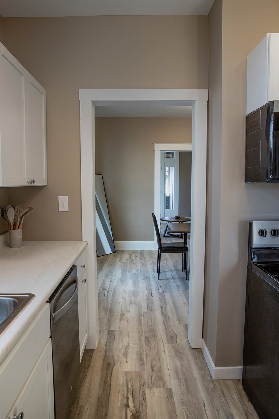 Furnished Finder property 1007028_1 photo 17