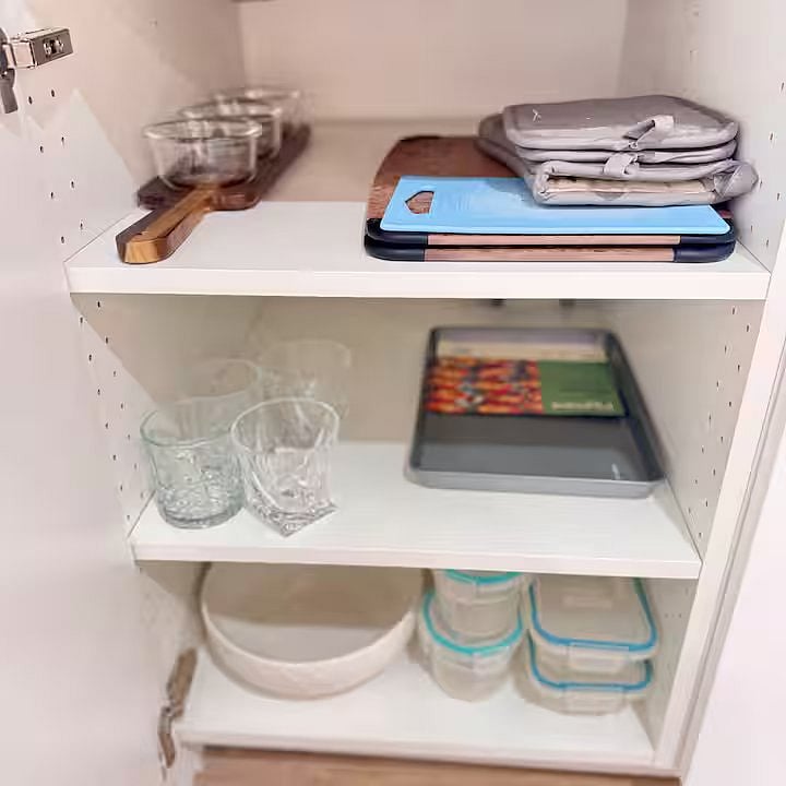 Basement Kitchen
Tupperware
Cutting Boards